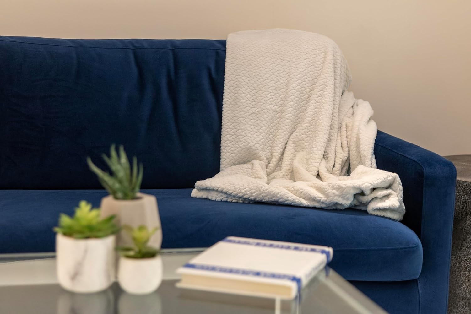 Waffle Knit Textured Throw Blanket Soft for Couch, Sofa, Twin Bed, Kids, Adults, 50 x 60 Chenille Knit Blanket, Boho Throw Blanket for Home Decor 250 GSM (Navy Blue)(Creamy White)