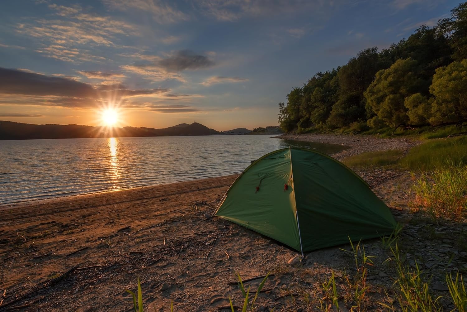 (5 Pack of) 5 to 6 Person Tent All Season Pop Up Waterproof for Camping Groups, Immigrants, Disaster Relief, Homeless People Bulk Cold Weather Tents(Green Tents)