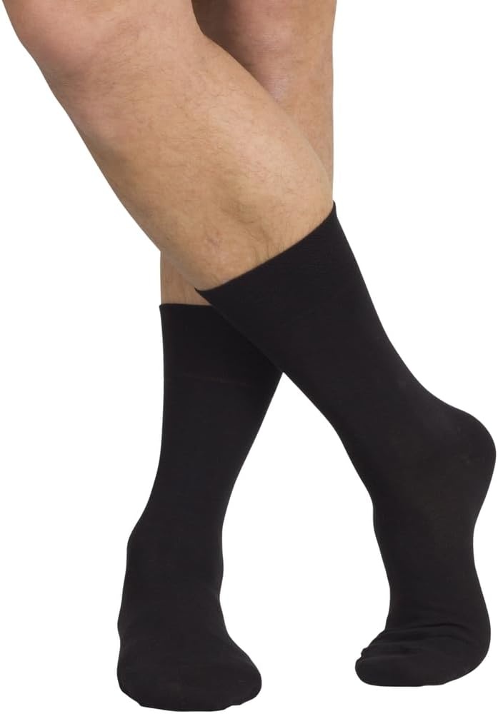 Trail maker Men’s Crew Socks,100 Pairs Bulk, Moisture-Wicking Crew Socks for Men size 10-13,Heat & Cold, Homeless Donation(Black)