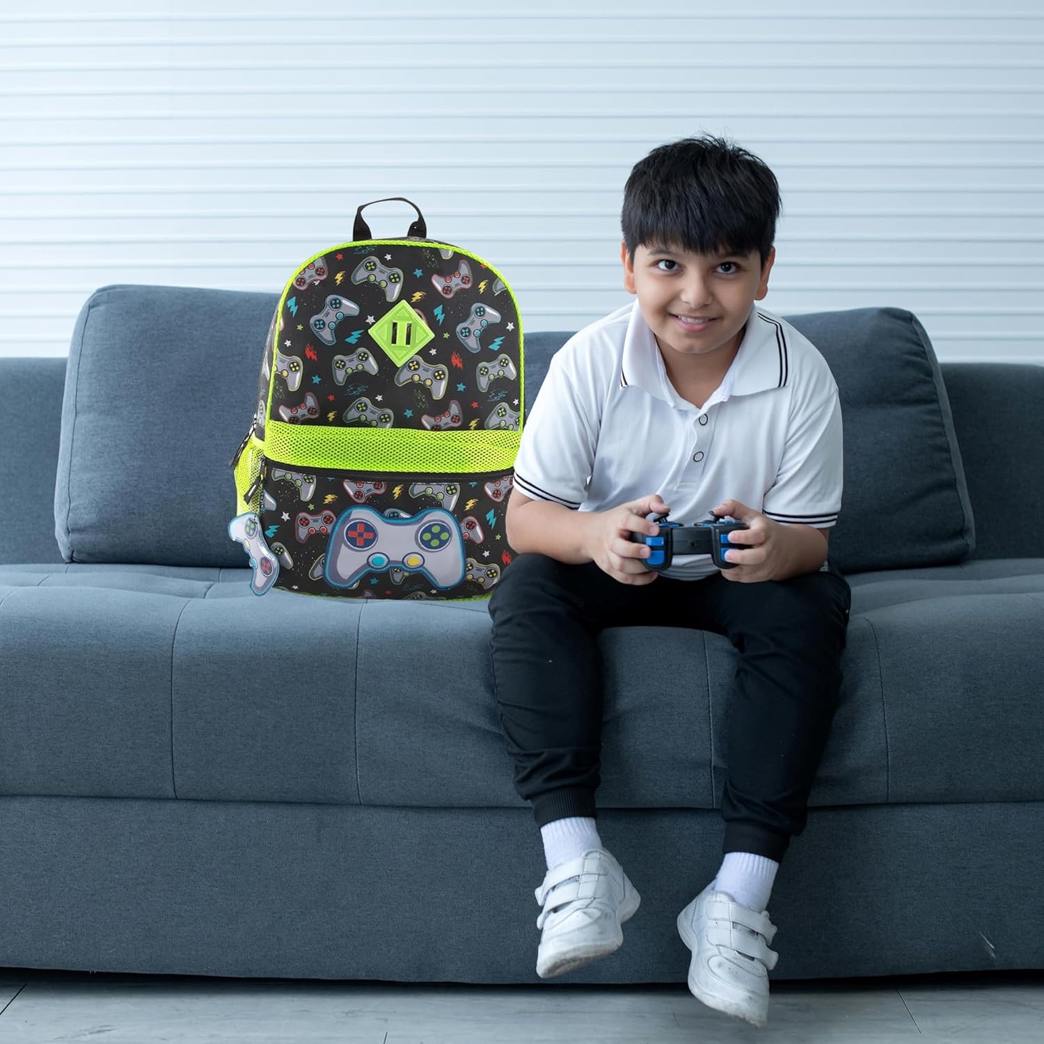 Trail maker 16.5 Inch Boys School Backpack 6 in 1 Set with Lunch Bag, Pencil Case, Tech Pouch, Keychain, Carabiner Clip Attached (Ready Player) for Travel, Commute(Ready Player)