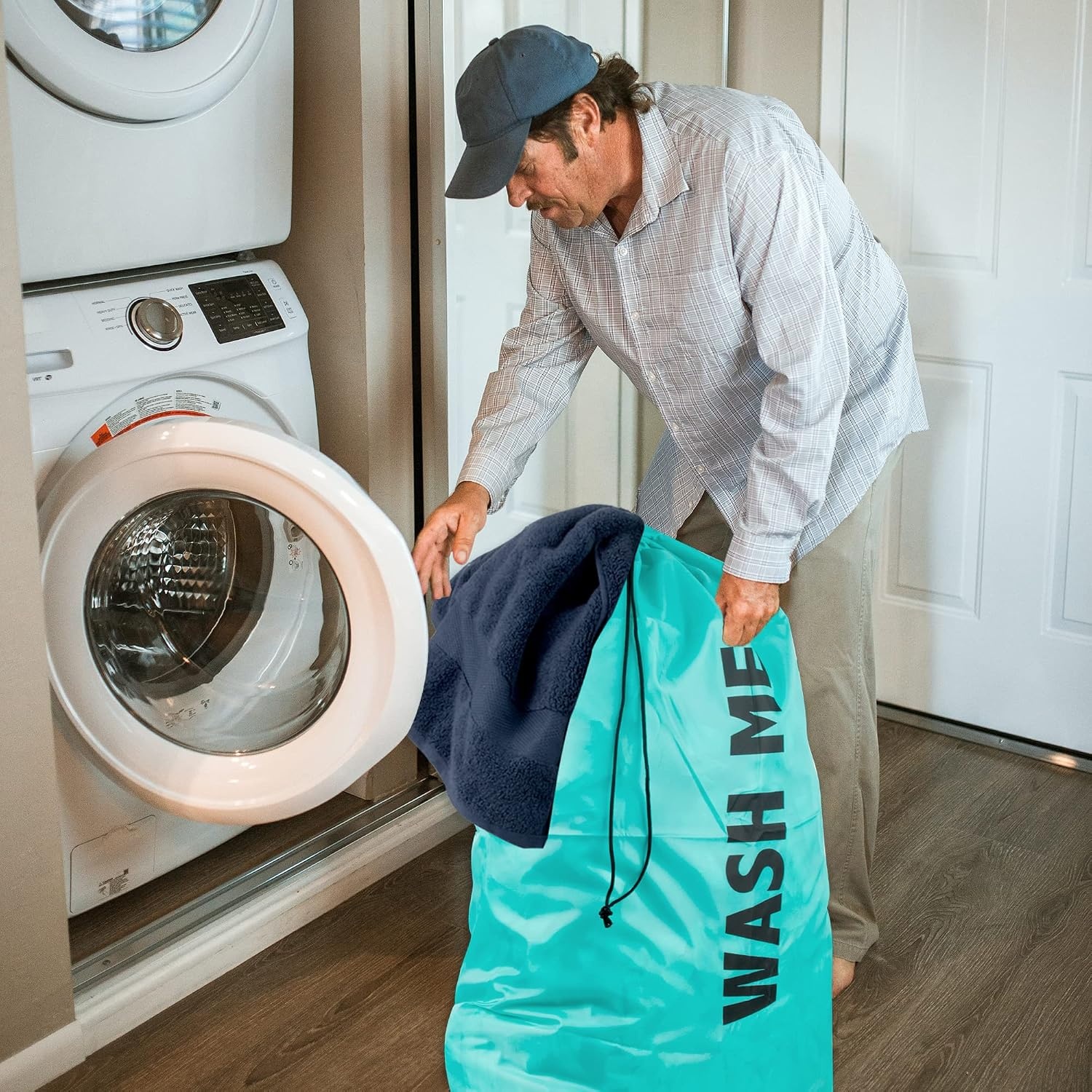 Washable Drawstring Laundry Bags 2 Pack Extra Large Heavy Duty College Dorm Dirty Laundry Clothes Travel Bag and Gym Clothes Bag for Guys and Girls (Turquoise Wash Me)(Turquoise Wash Me)