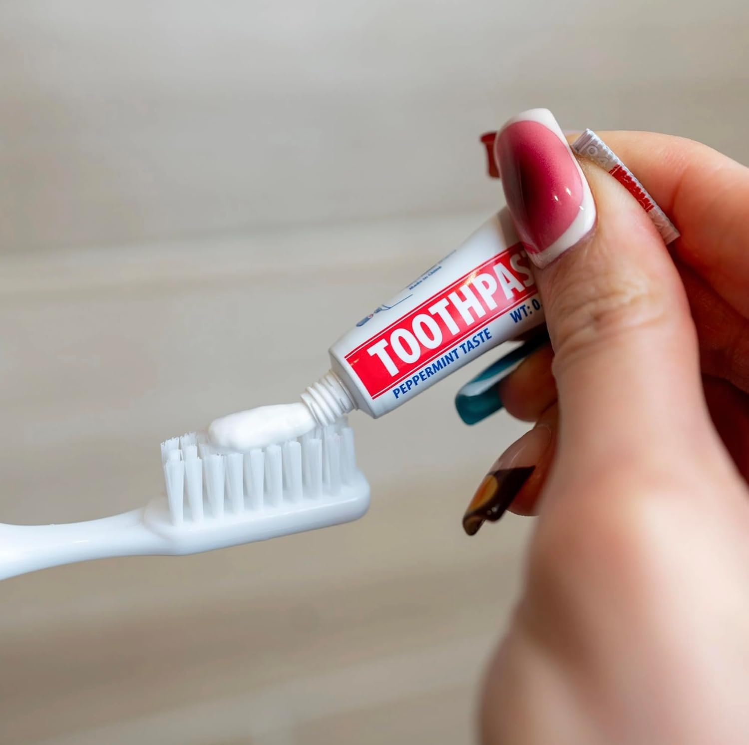 100 Pack .60 oz Peppermint Travel Size Toothpaste – Hospitality, Hotel, Travel, Donation, Homeless, Charity (100 Tubes .60 Ounce Each)(0.21 Ounce (100 Pack))
