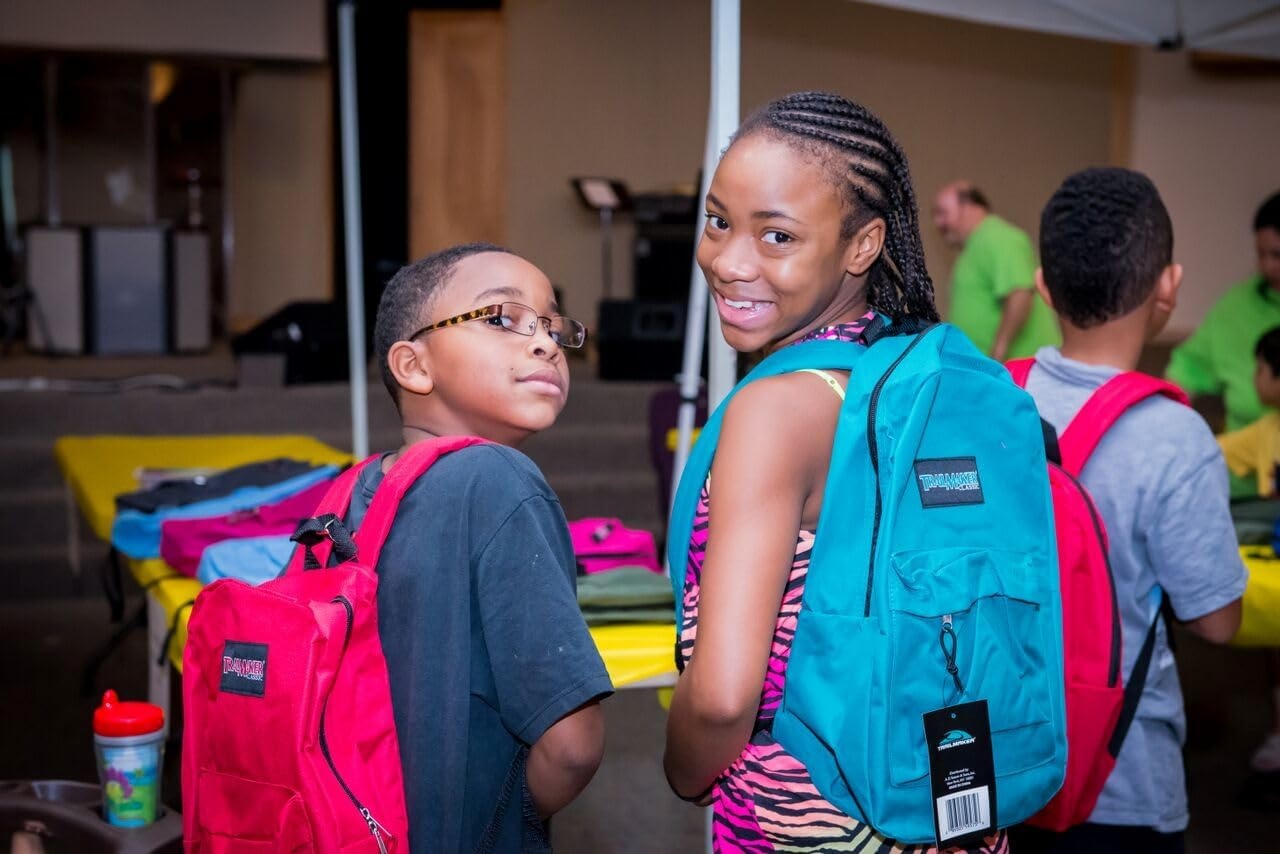 Trail maker 24 Pack 17 Inch Backpacks in Bulk Backpacks for Boys, Girls, School, and Homeless Donation(Assorted 6 Colors Pack)